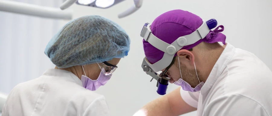 Ínyvisszahúzódás műtéti kezelése